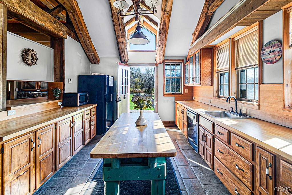 396 Elizabethtown Road Columbia, NY 13357 - Photo 10 of 49