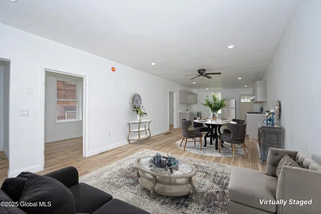 $1,450 | 34 Vliet Street, Unit A1, Cohoes, NY 12047