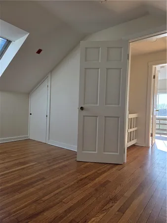 $2,400 | 32 Farewell Street, Unit 4, Newport, RI 02840