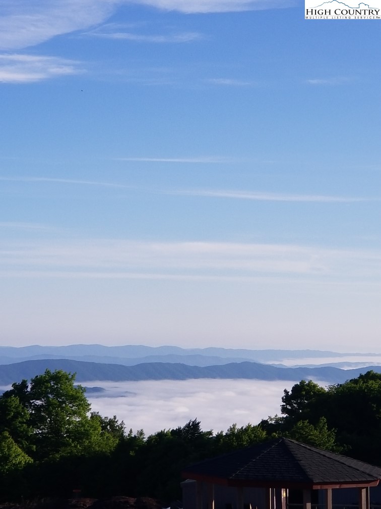 301 Pinnacle Inn Road, Unit 4212 Beech Mountain, NC 28604 - Photo 29 of 30 an aerial view of ocean and city