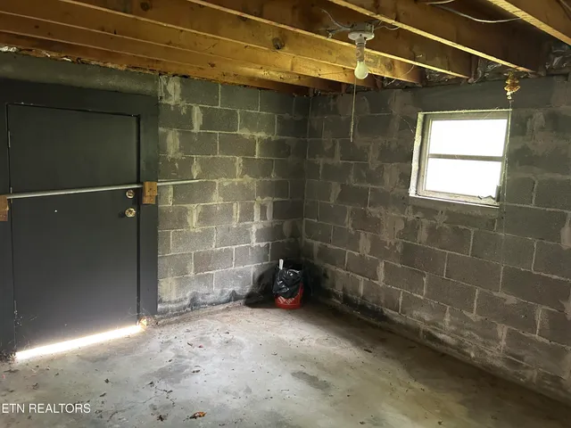 $189,900 | 3528 Highway 61, Luttrell, TN 37779