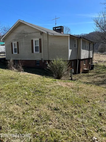 $189,900 | 3528 Highway 61, Luttrell, TN 37779