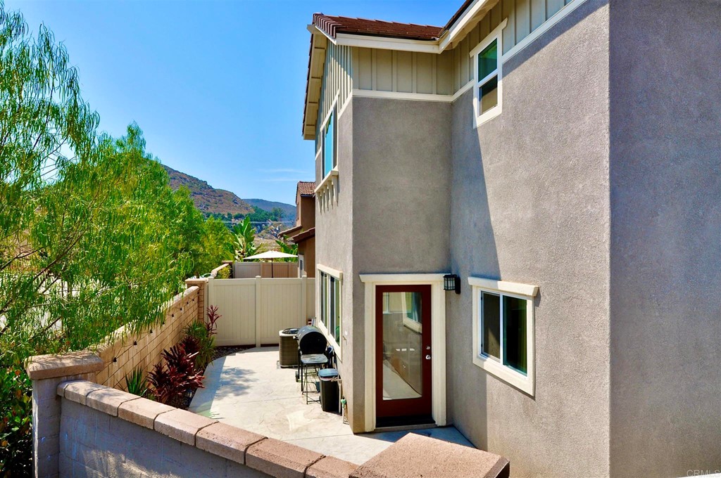 271 Dun Blazer Way Fallbrook, CA 92028 - Photo 28 of 34