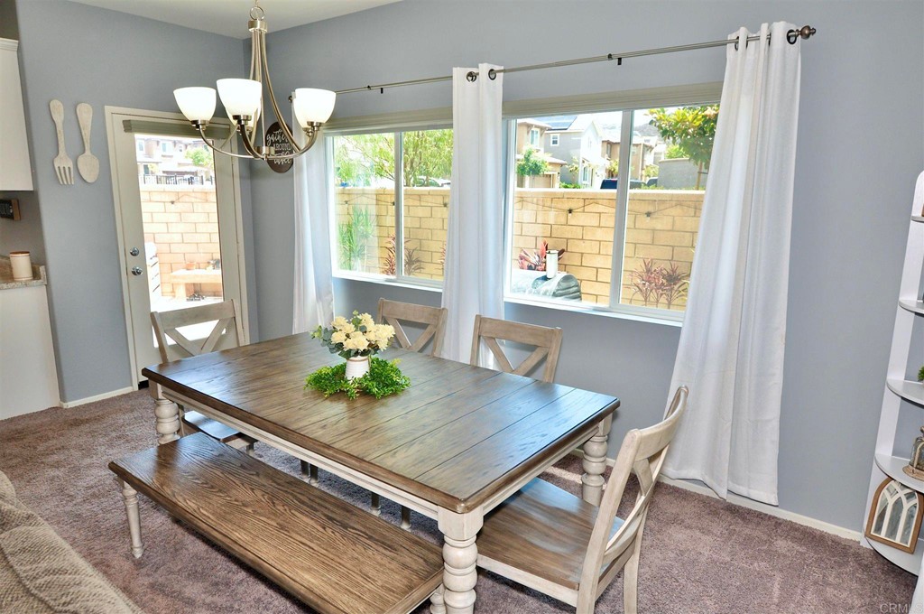 271 Dun Blazer Way Fallbrook, CA 92028 - Photo 10 of 34