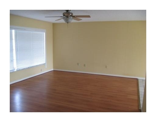 22203 Aquila Street Boca Raton, FL 33428 - Photo 2 of 8 Additional Photo