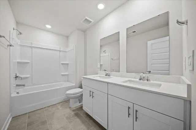 $329,900 | 1617 Erindale Drive, Wellford, SC 29385