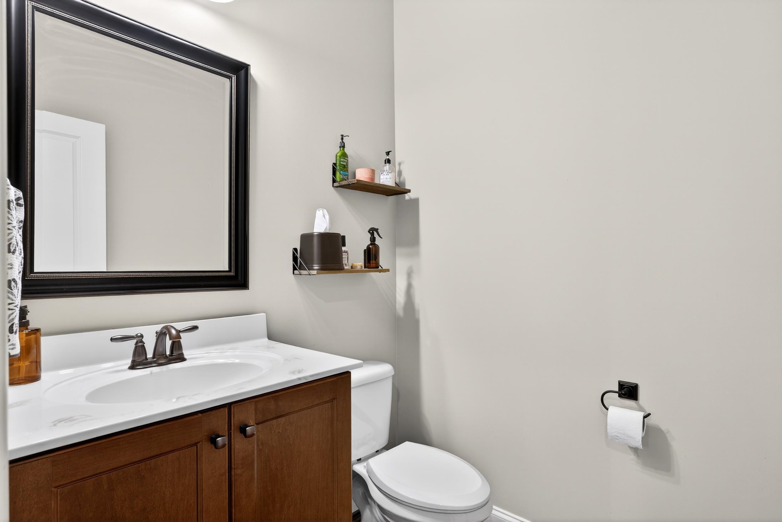 6 Setting Sun Lane Travelers Rest, SC 29690 - Photo 11 of 40 Powder room main