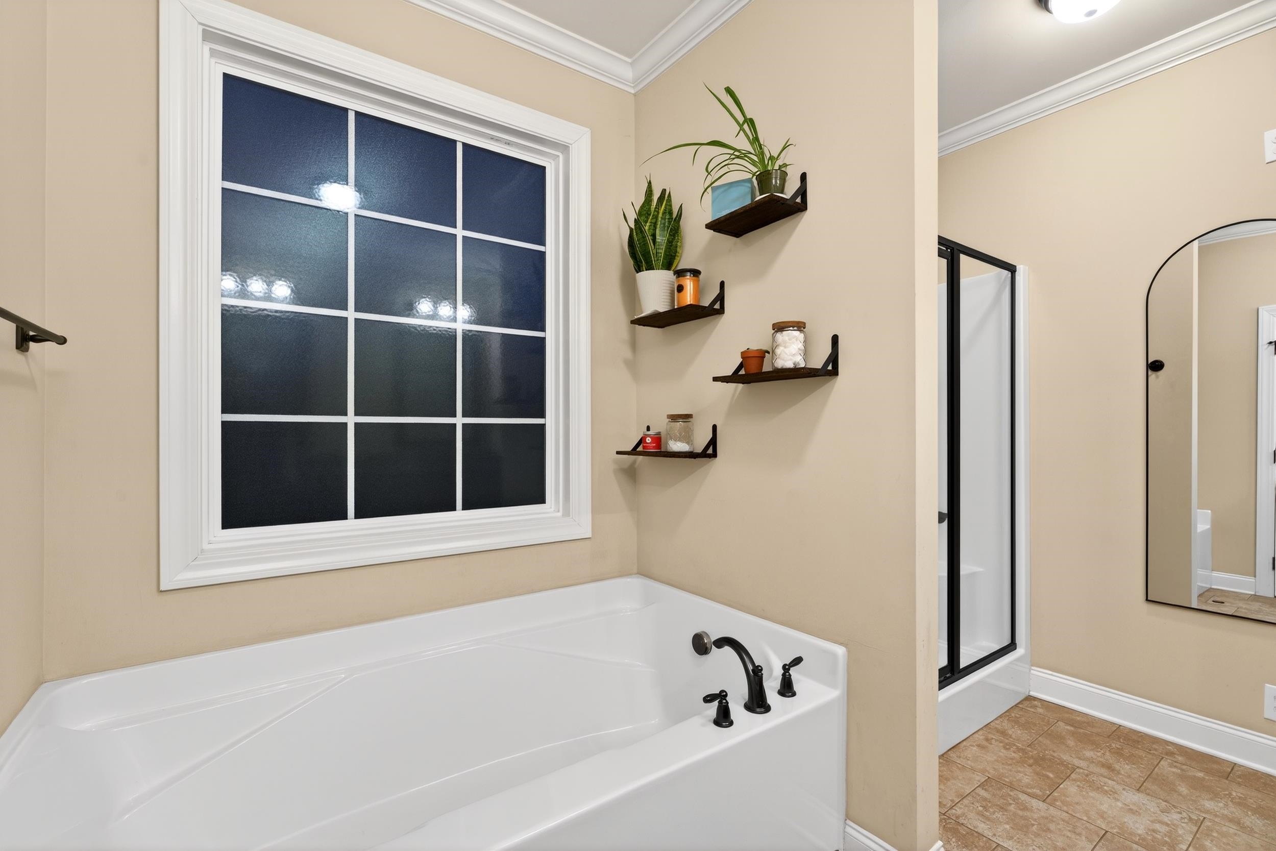 6 Setting Sun Lane Travelers Rest, SC 29690 - Photo 17 of 40 Garden tub/separate shower