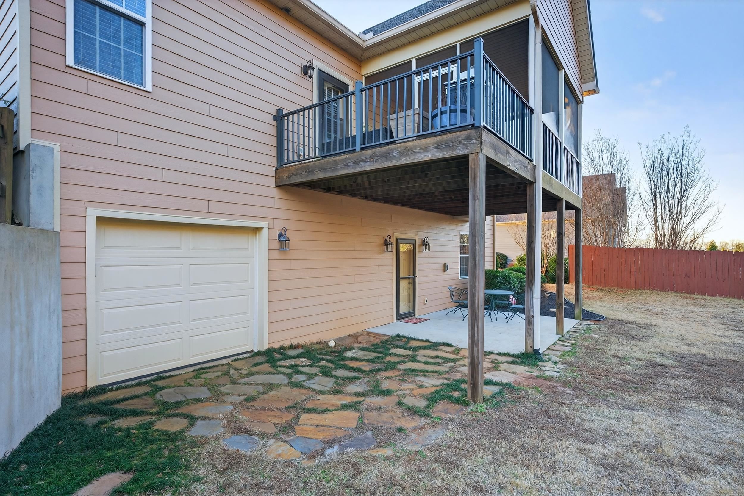 6 Setting Sun Lane Travelers Rest, SC 29690 - Photo 35 of 40 Garage door great 4 golf cart