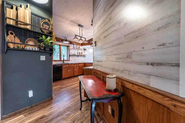 $729,900 | 27322 Oak Point Road, Elbow Lake, MN 56531