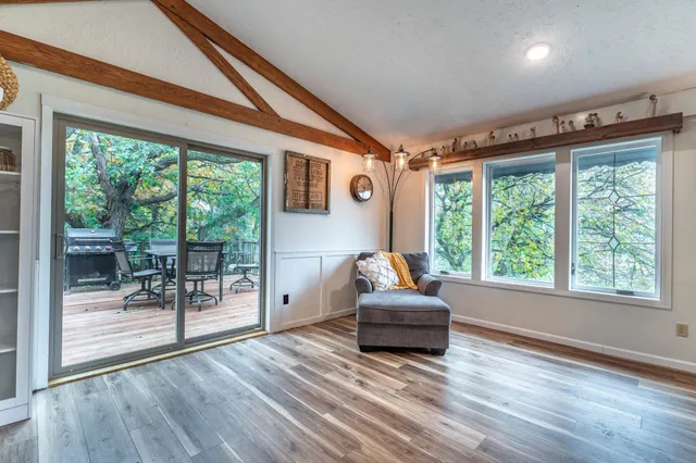 $729,900 | 27322 Oak Point Road, Elbow Lake, MN 56531