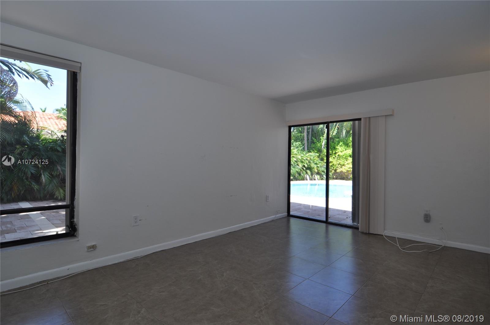 145 Buttonwood Drive Key Biscayne, FL 33149 - Photo 11 of 13
