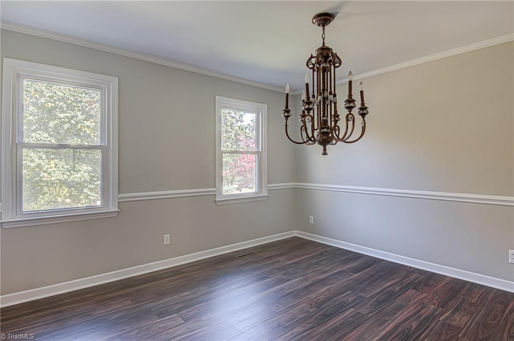 5800 Oakside Road Winston-Salem, NC 27104 - Photo 11 of 33 Gallery Image 11