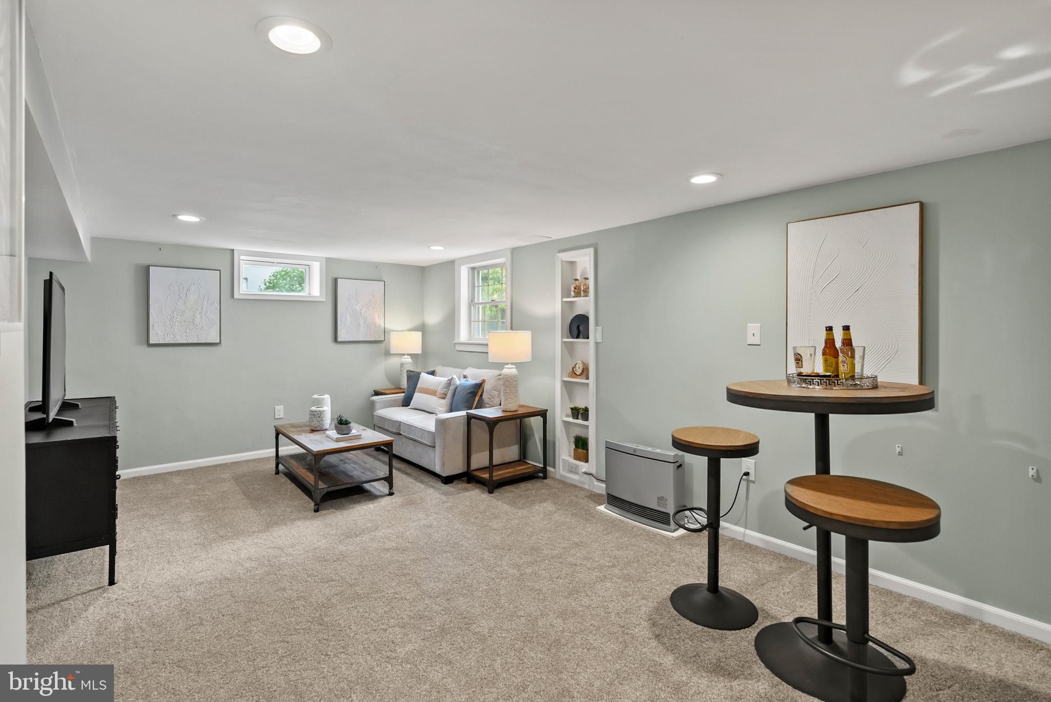 4703 Wyaconda Road Rockville, MD 20852 - Photo 29 of 40 a living room with furniture