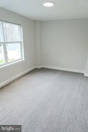 $3,200 | 520 East Avenue, Glenside, PA 19038
