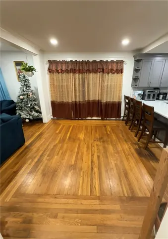 $360,000 | 28 Cambridge Street, Providence, RI 02908