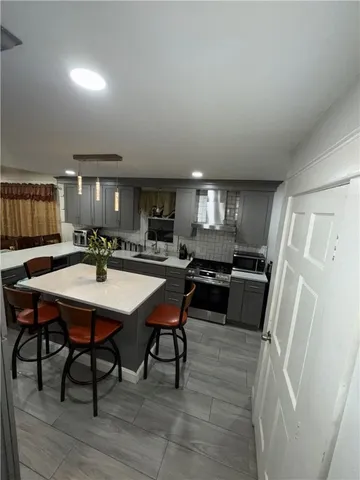 $360,000 | 28 Cambridge Street, Providence, RI 02908