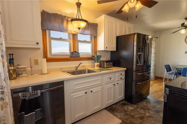 $244,900 | 506 Grove City Road, Slippery Rock, PA 16057