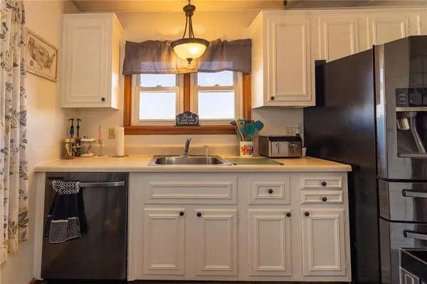 $244,900 | 506 Grove City Road, Slippery Rock, PA 16057