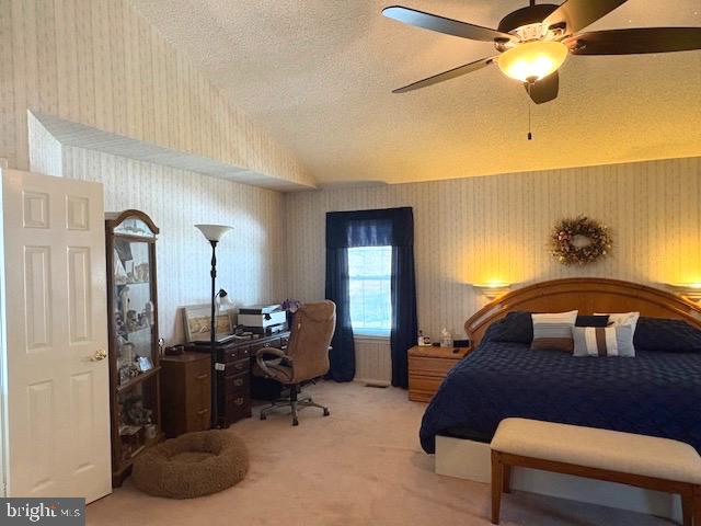 28 Trapper Road Sewell, NJ 08080 - Photo 31 of 59 Primary bedroom floor space