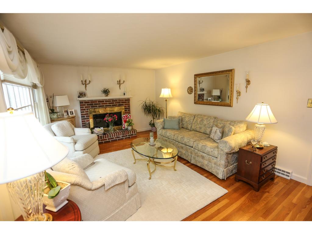 22 Bannister Road Salem, NH 03079 - Photo 14 of 27 Gallery Image 14
