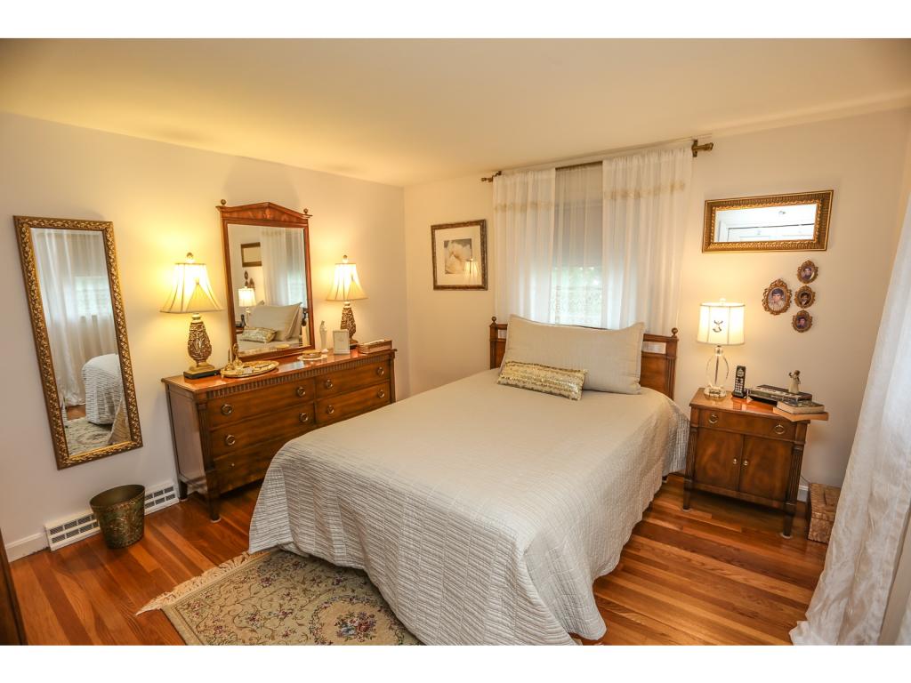 22 Bannister Road Salem, NH 03079 - Photo 18 of 27 Gallery Image 18