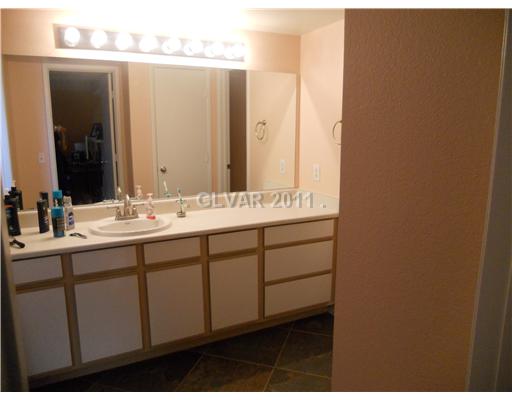 2300 East Silverado Ranch Boulevard, Unit 2049 Las Vegas, NV 89123 - Photo 5 of 12 Master Bath/Spa. Bathroom