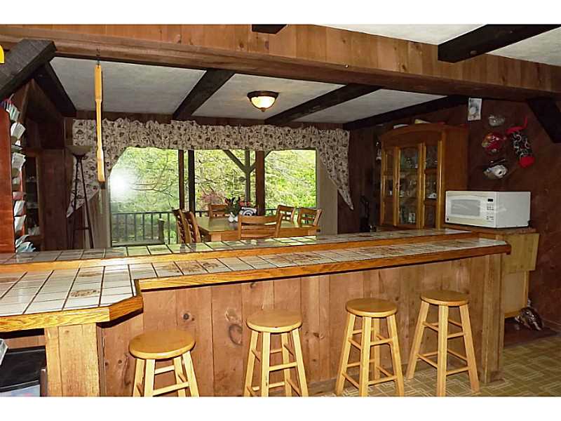 1576 Eagleville Road Tiverton, RI 02878 - Photo 4 of 25 Dining Area.