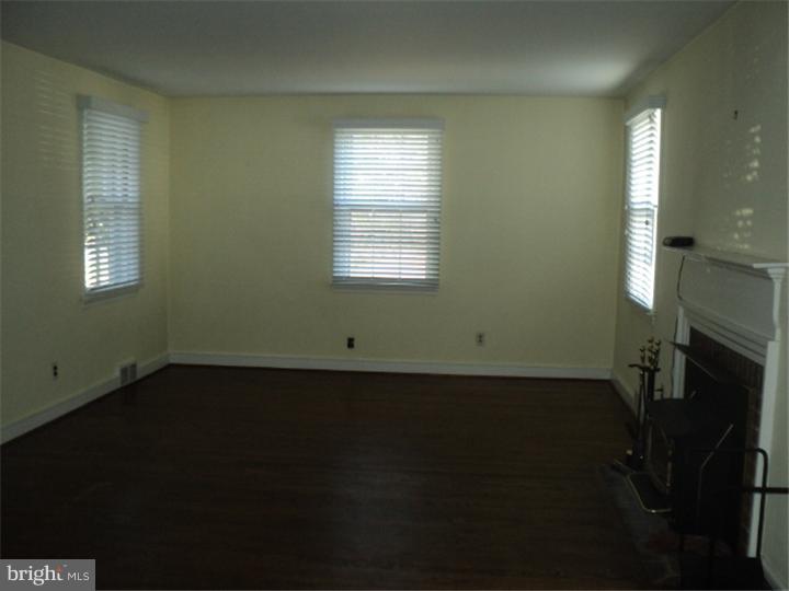 11 Browning Road Merchantville, NJ 08109 - Photo 5 of 16 Gallery Image 5