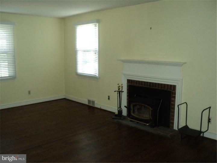 11 Browning Road Merchantville, NJ 08109 - Photo 6 of 16 Gallery Image 6