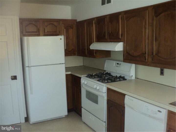 11 Browning Road Merchantville, NJ 08109 - Photo 10 of 16 Gallery Image 10