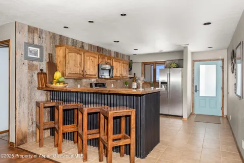 $889,000 | 1472 Main Street, Carbondale, CO 81623