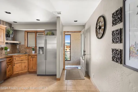 $889,000 | 1472 Main Street, Carbondale, CO 81623
