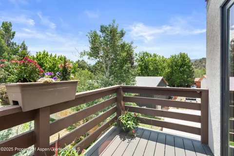 $889,000 | 1472 Main Street, Carbondale, CO 81623