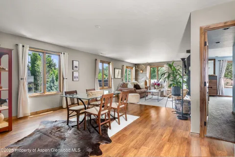 $889,000 | 1472 Main Street, Carbondale, CO 81623