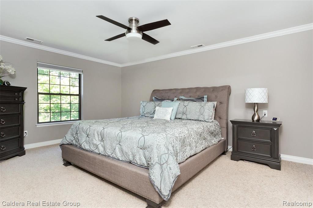 36922 Ridgedale Court Farmington Hills, MI 48331 - Photo 20 of 44