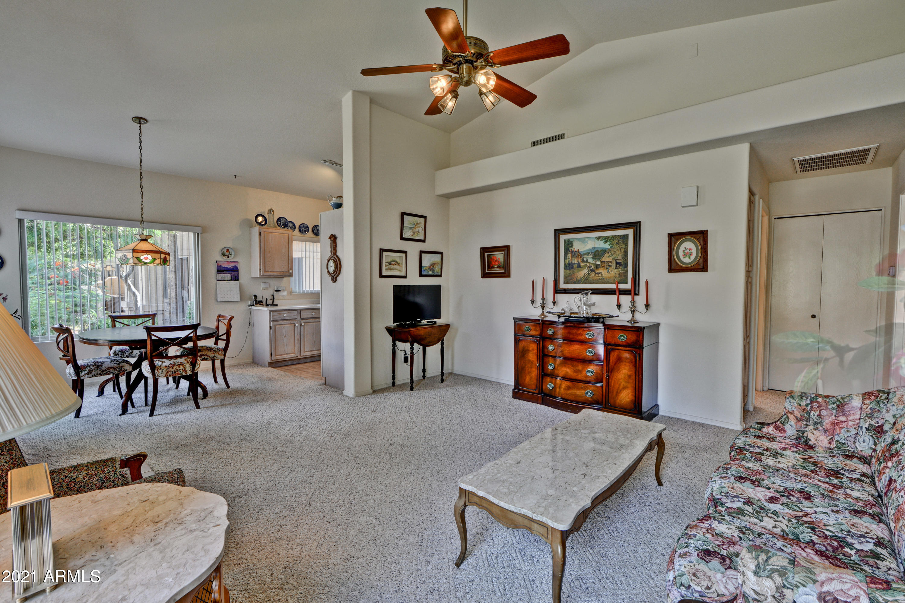 14300 West Bell Road, Unit 461 Surprise, AZ 85374 - Photo 16 of 22 17Living and Dining2