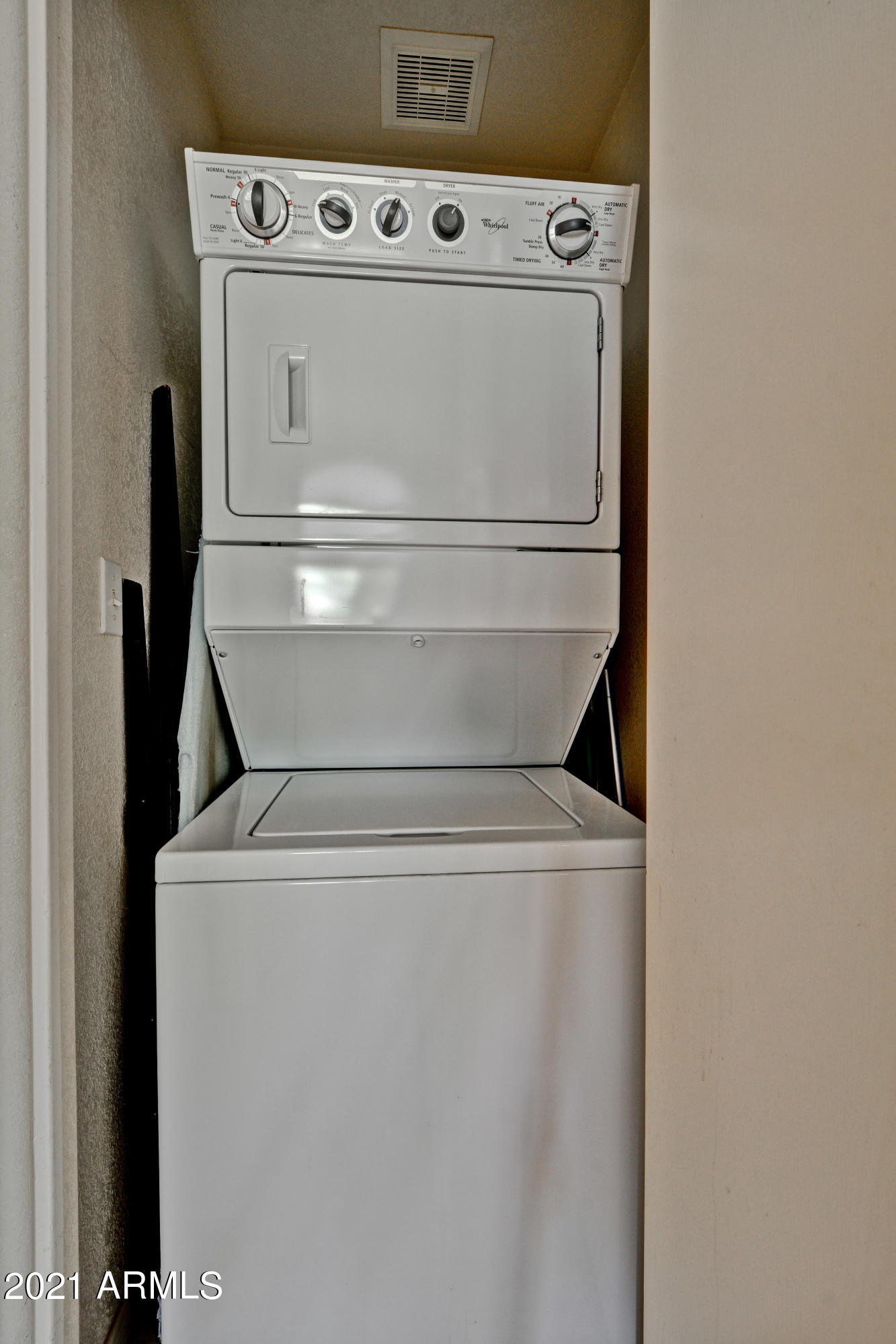 14300 West Bell Road, Unit 461 Surprise, AZ 85374 - Photo 20 of 22 21Stackable WD
