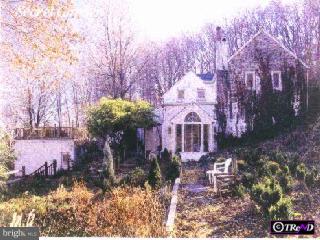 352 County Line Road Riegelsville, PA 18077 - Photo 1 of 1