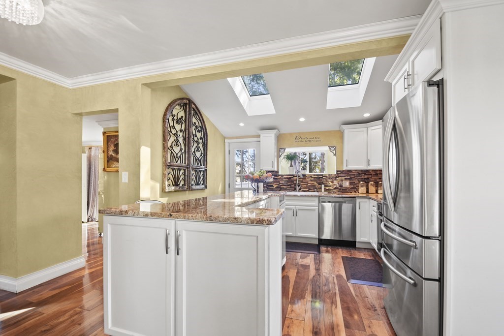 6 Paula Road Boston, MA 02126 - Photo 10 of 31 Gallery Image 10