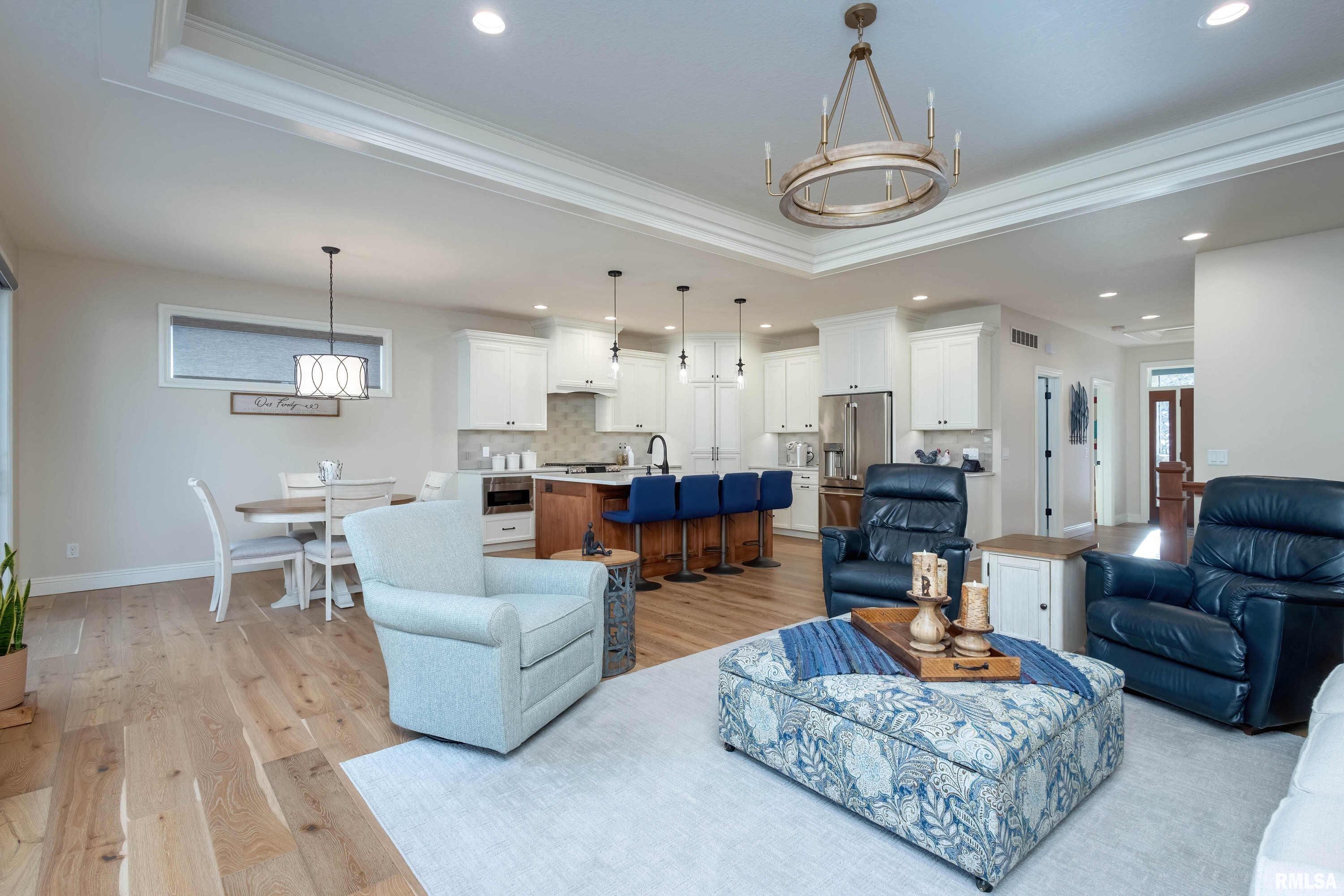 6830 Crow Creek Road Bettendorf, IA 52722 - Photo 14 of 50 Gallery Image 14