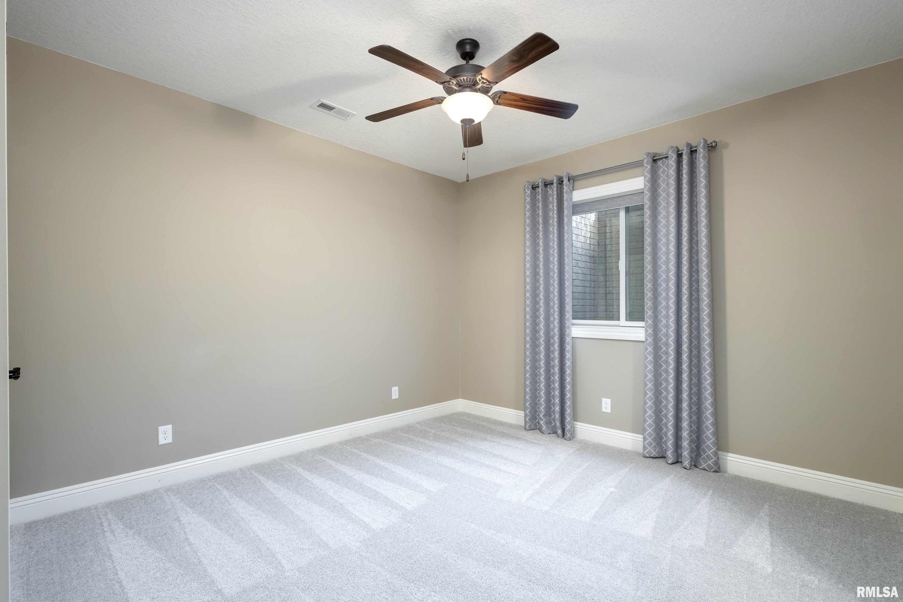 6830 Crow Creek Road Bettendorf, IA 52722 - Photo 26 of 50 Gallery Image 26