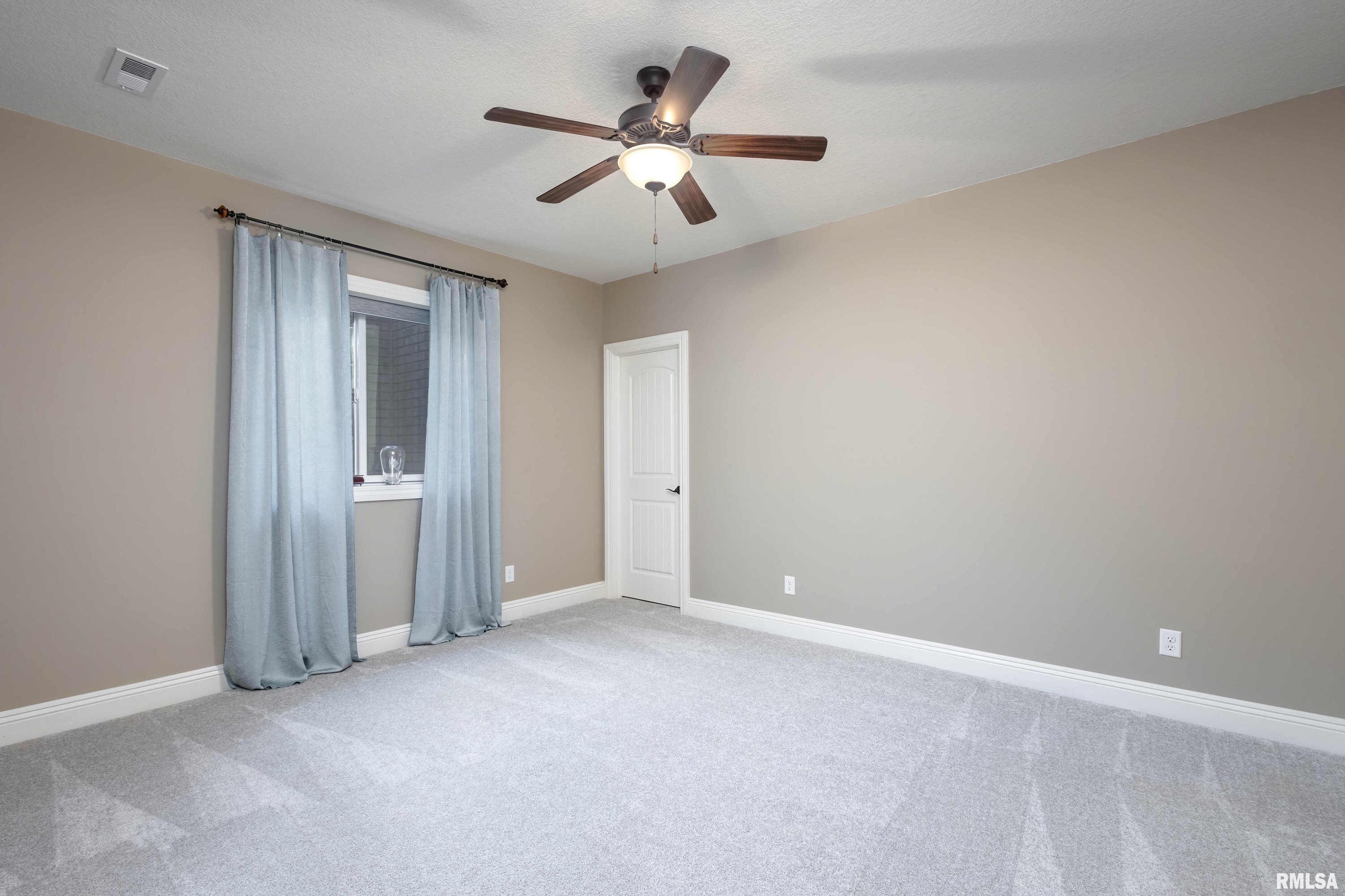 6830 Crow Creek Road Bettendorf, IA 52722 - Photo 30 of 50 Gallery Image 30