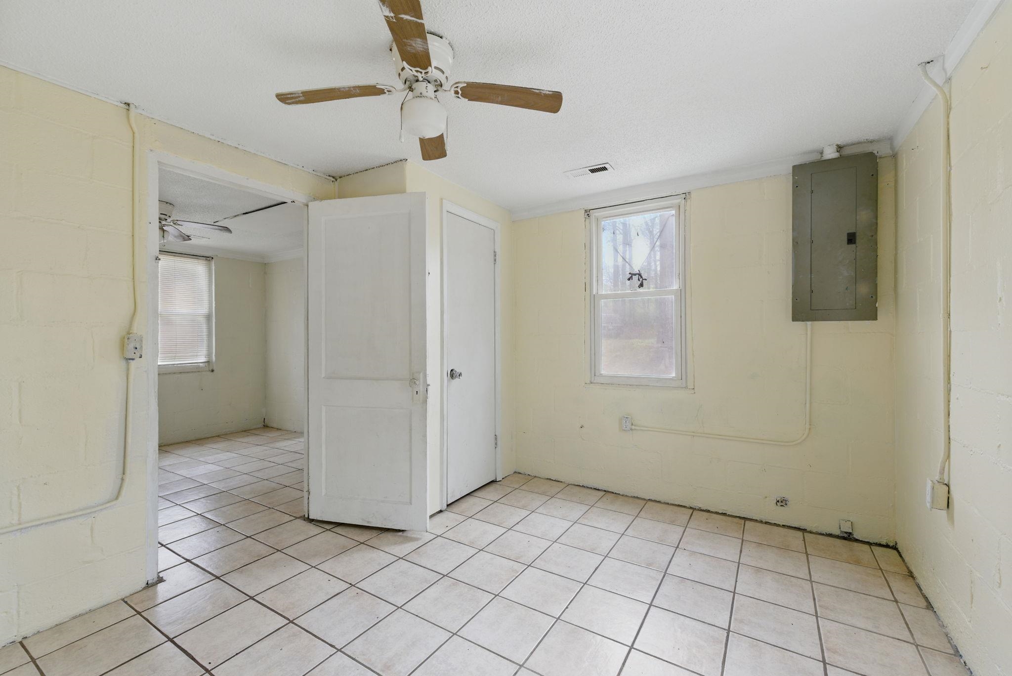 130 Streamside Drive Chesnee, SC 29323 - Photo 6 of 15