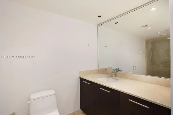 $8,900 | 201 Crandon Boulevard, Unit 507, Key Biscayne, FL 33149