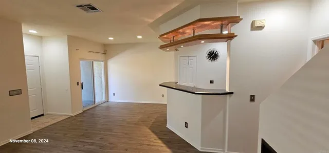 $3,200 | 2046 Azure Cove, Unit 7, Chula Vista, CA 91915