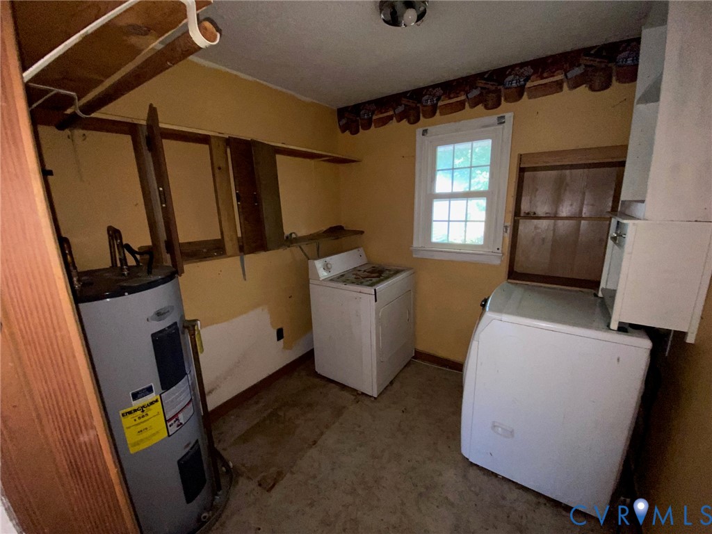 460 Thompson Avenue West Point, VA 23181 - Photo 16 of 29