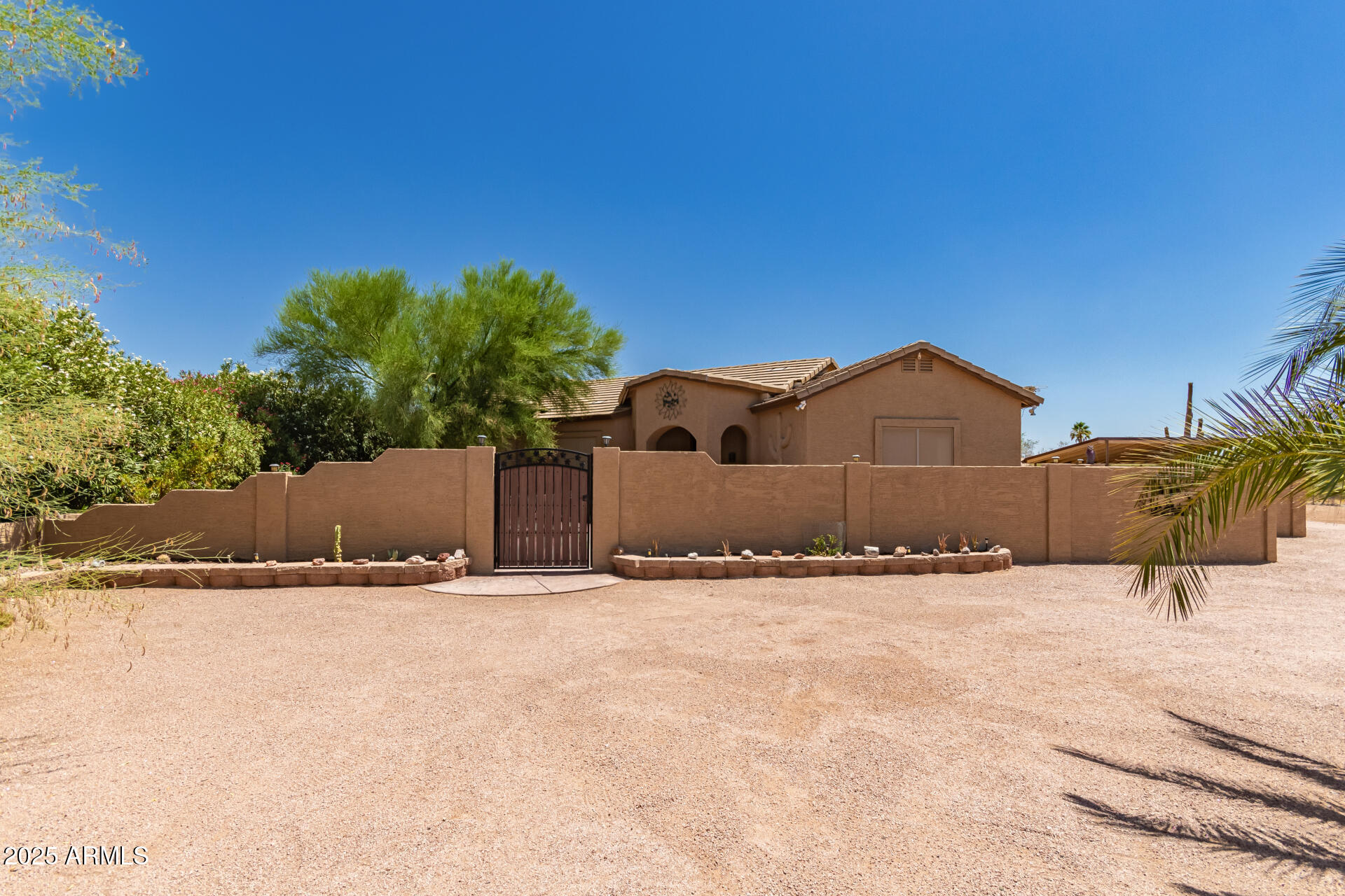 5271 East 10th Avenue Apache Junction, AZ 85119 - Photo 10 of 38 01 - 10th