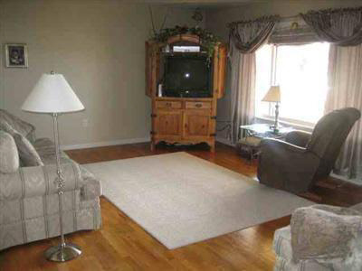 14172 Nichols Road Montrose, MI 48457 - Photo 5 of 8 20187135-4.JPG