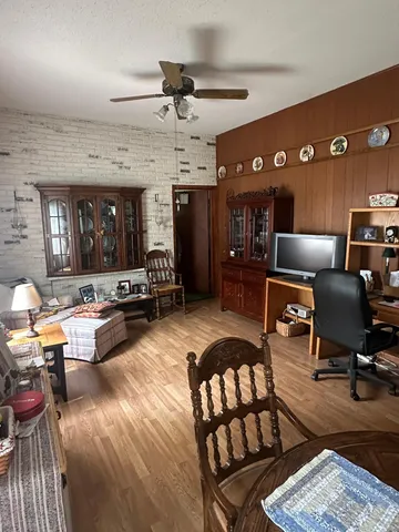 $239,000 | 406 Roberts Avenue Northeast, Warroad, MN 56763